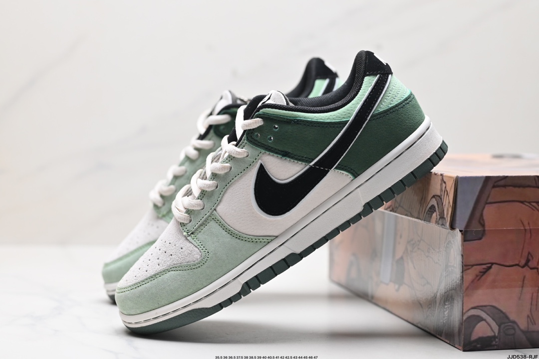 Nike Dunk Shoes